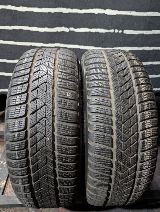 225/50R18 Pirelli run flat steluță 7,44mm aproape nou