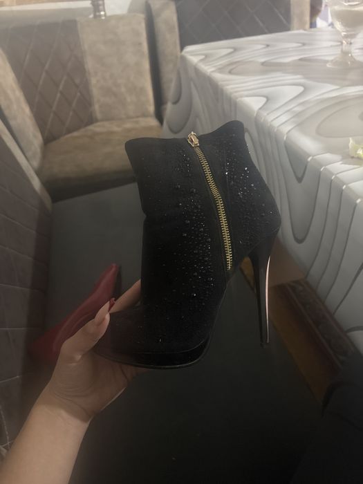 Туфли өте әдедімі