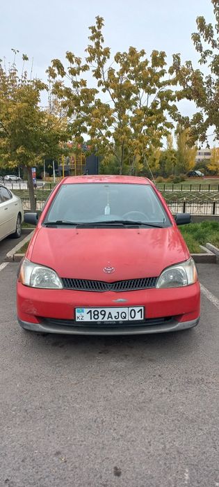 Продам Tayota ECHO 1.5 L  в отличном состоянии каропка автомат .