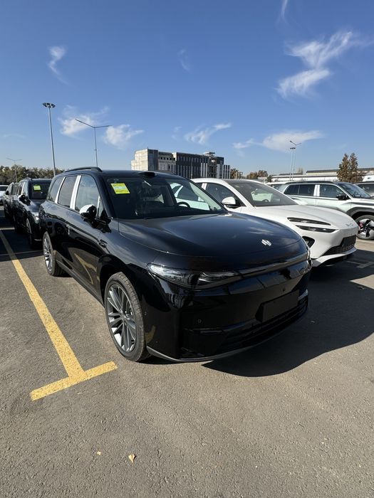 Leapmotor C16 Restyling  Hybrid Full