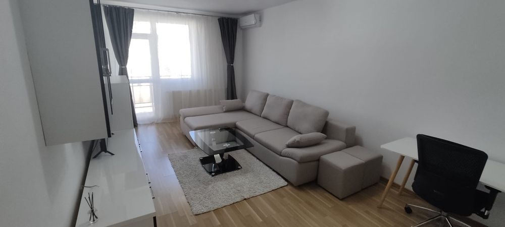 Apartament 2 camere cu parcare, Floresti strada Cetatii