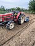 Tractor Yanmar 4x4 cu freza si plug