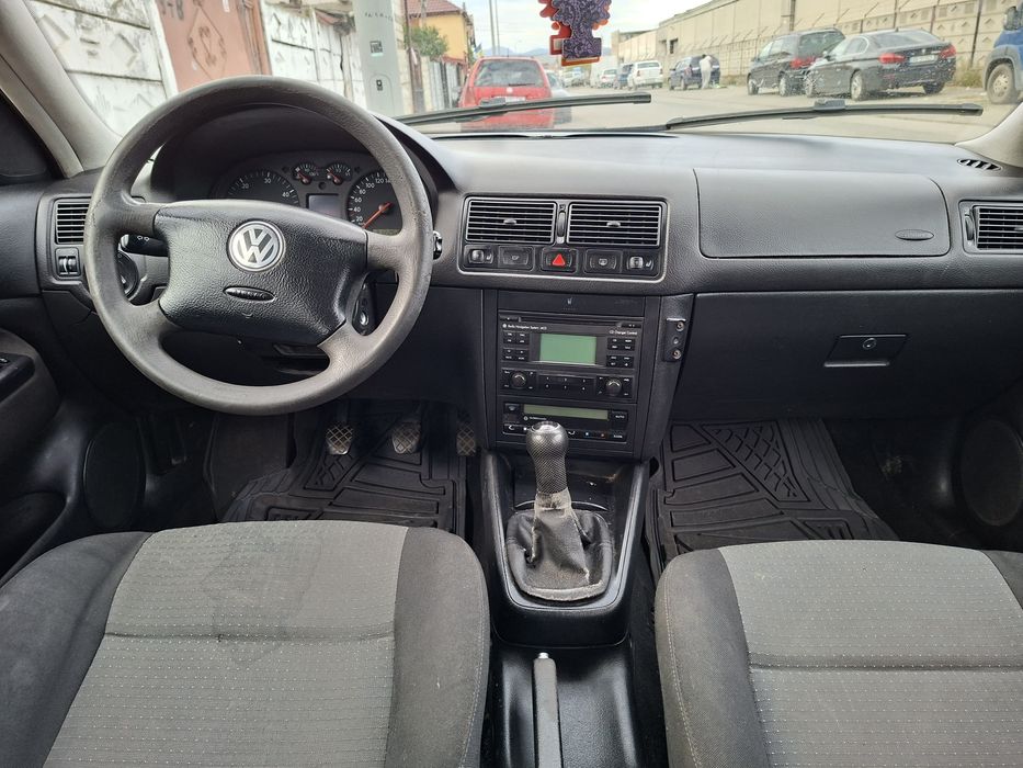 Vw Golf 4 an 2005  131 cai