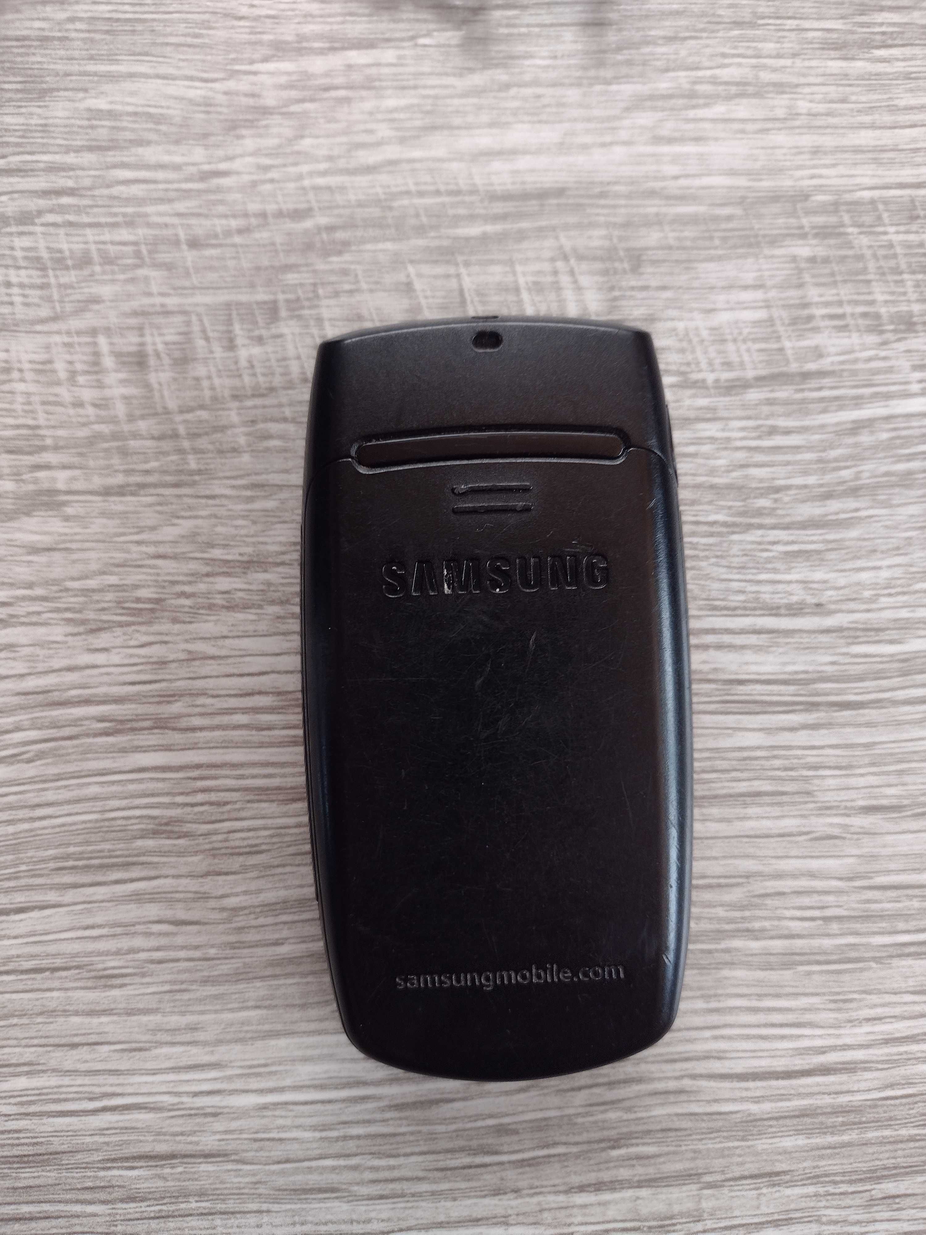 Samsung SGH-C260 телефон с капаче