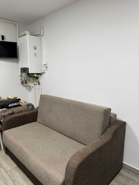 Vand canapea 2 locuri