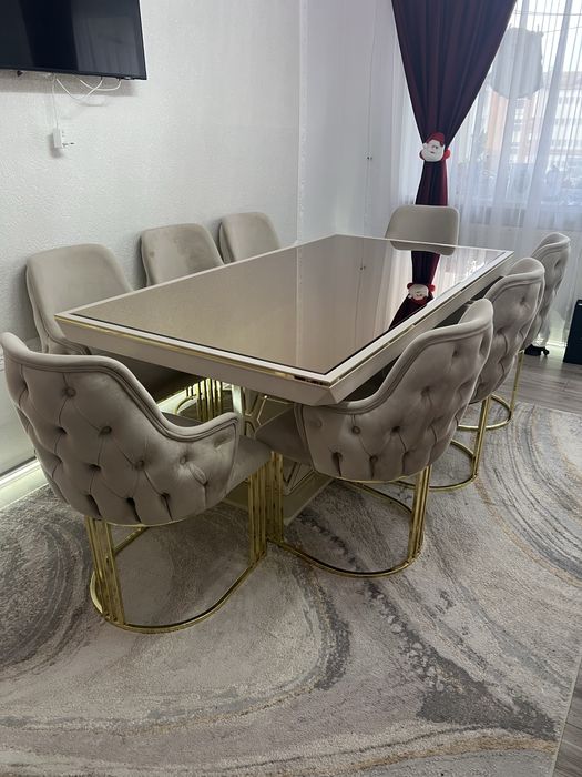 Masa cu scaune living