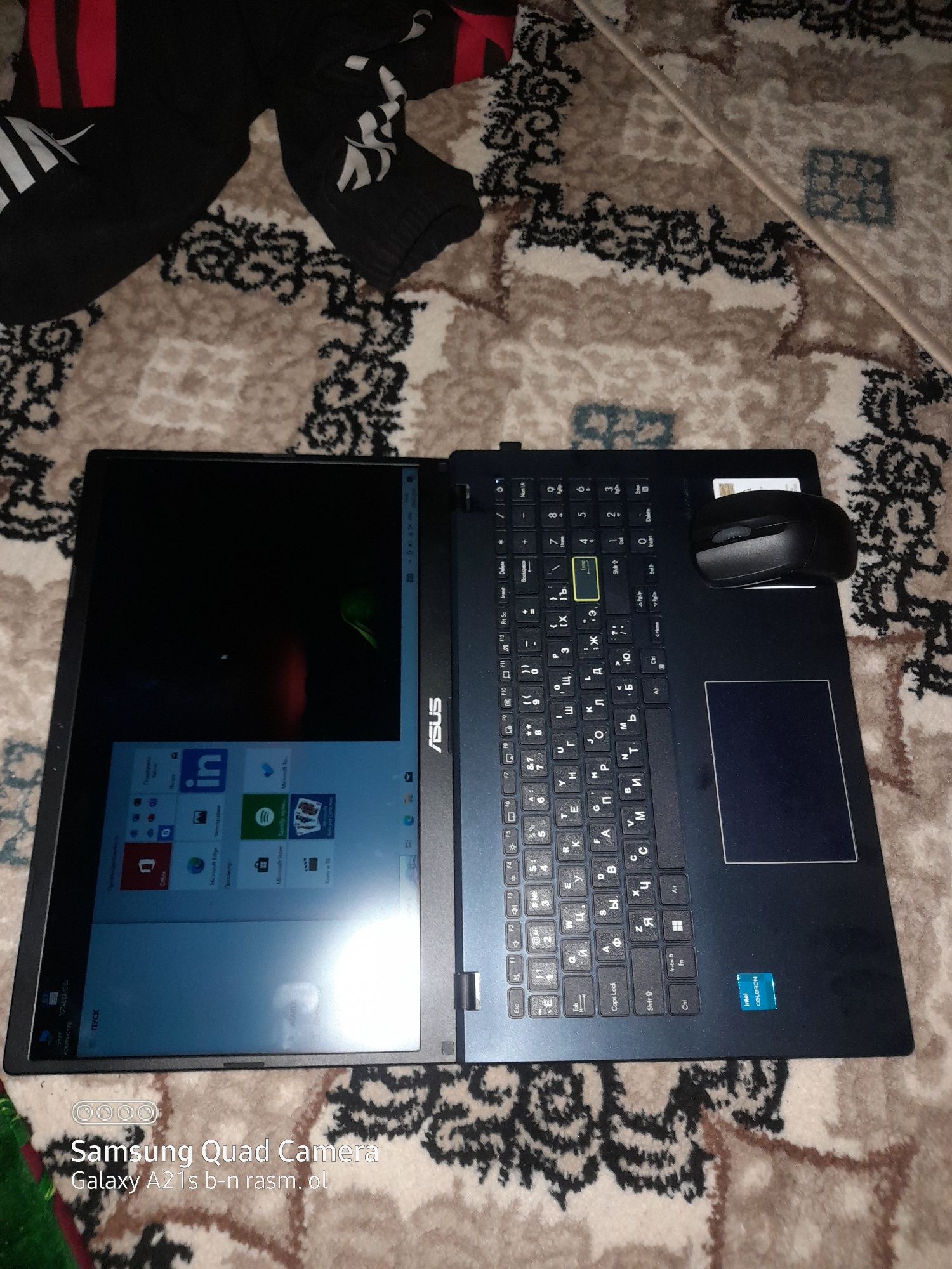 Нутбукв асус е510 интел N4500/4gb ram/256 gb ssd/15.6 FHD/D