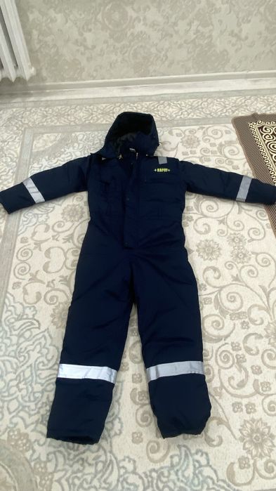 Продам комбез 10000тг