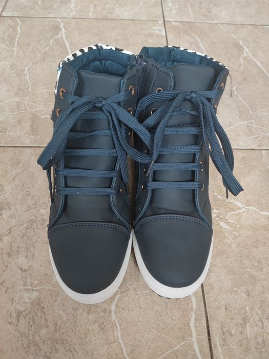 Нови дамски боти