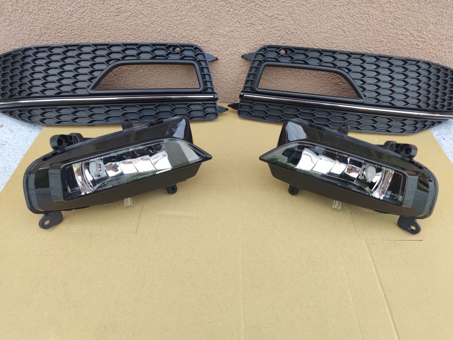 Proiector ceata grila Audi A4 B8 facelift S-line 2012-2015