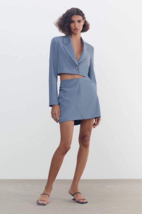 Prada Ermanno Scervino   Pucci Dolce and Gabbana Armani  Zara
