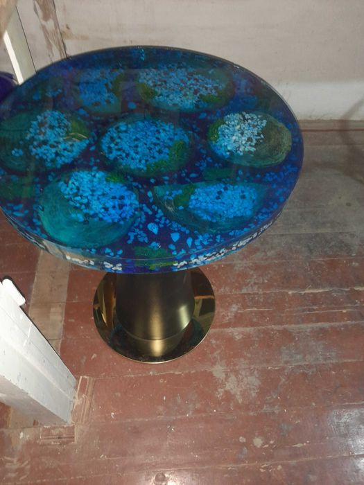 Мебель ручной работы с эпокситной смолой под любой заказ