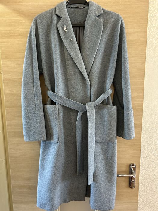 Продаётся женское пальто