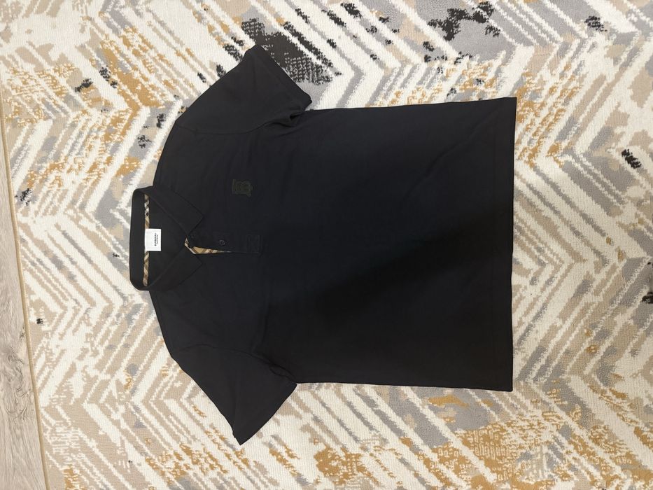 тенниска burberry в размере м/s темно синий цвет новый