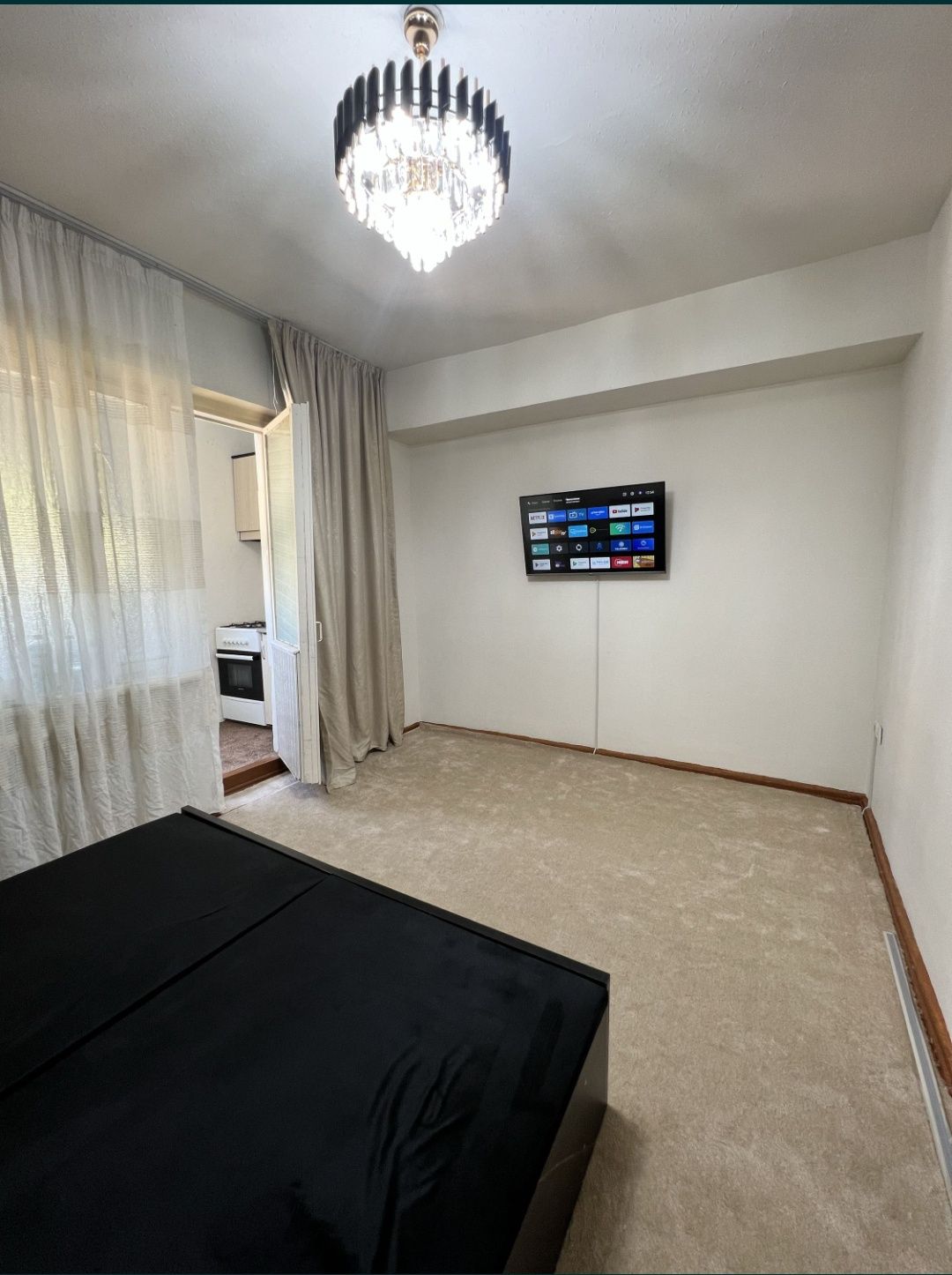 Yunusobod 2 kv  orentr Anfa klinika 1/2/4 uy sotiladi