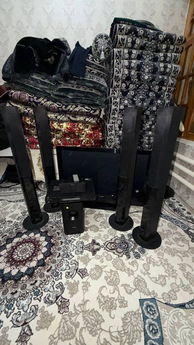 Продаётся домашний кинотеатр