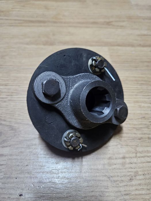 Flansa intermediara cauciuc pentru tractor chinezesc Konig 25 Cp