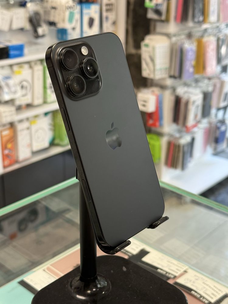 Apple iPhone 16 Pro Max 256GB Black Titanium