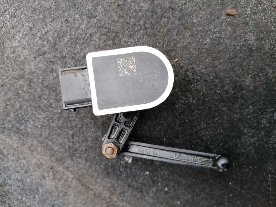 senzor balast nivel faruri  bmw x3 f25 f10 f30