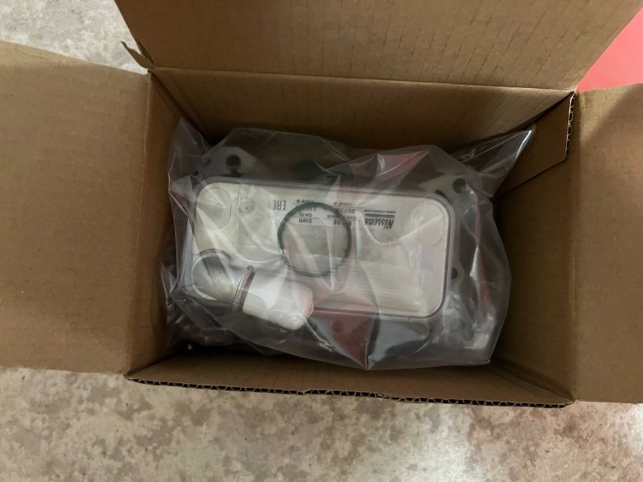 Маслен охладител MS3741H/91198 NRF за w204 фейслифт дизел