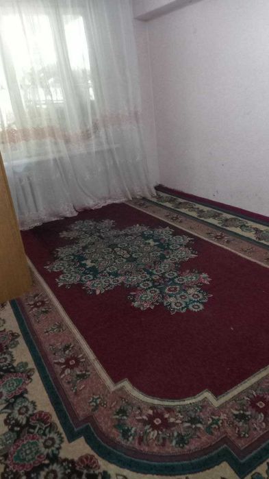 Юнусобод 4 да квартира бор . Студентларга еки ишлийдиганларга.