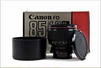 Canon FD 85mm F1.2 L. Canon  FD 135mm F2 L. Canon FD 20-35 F3.5