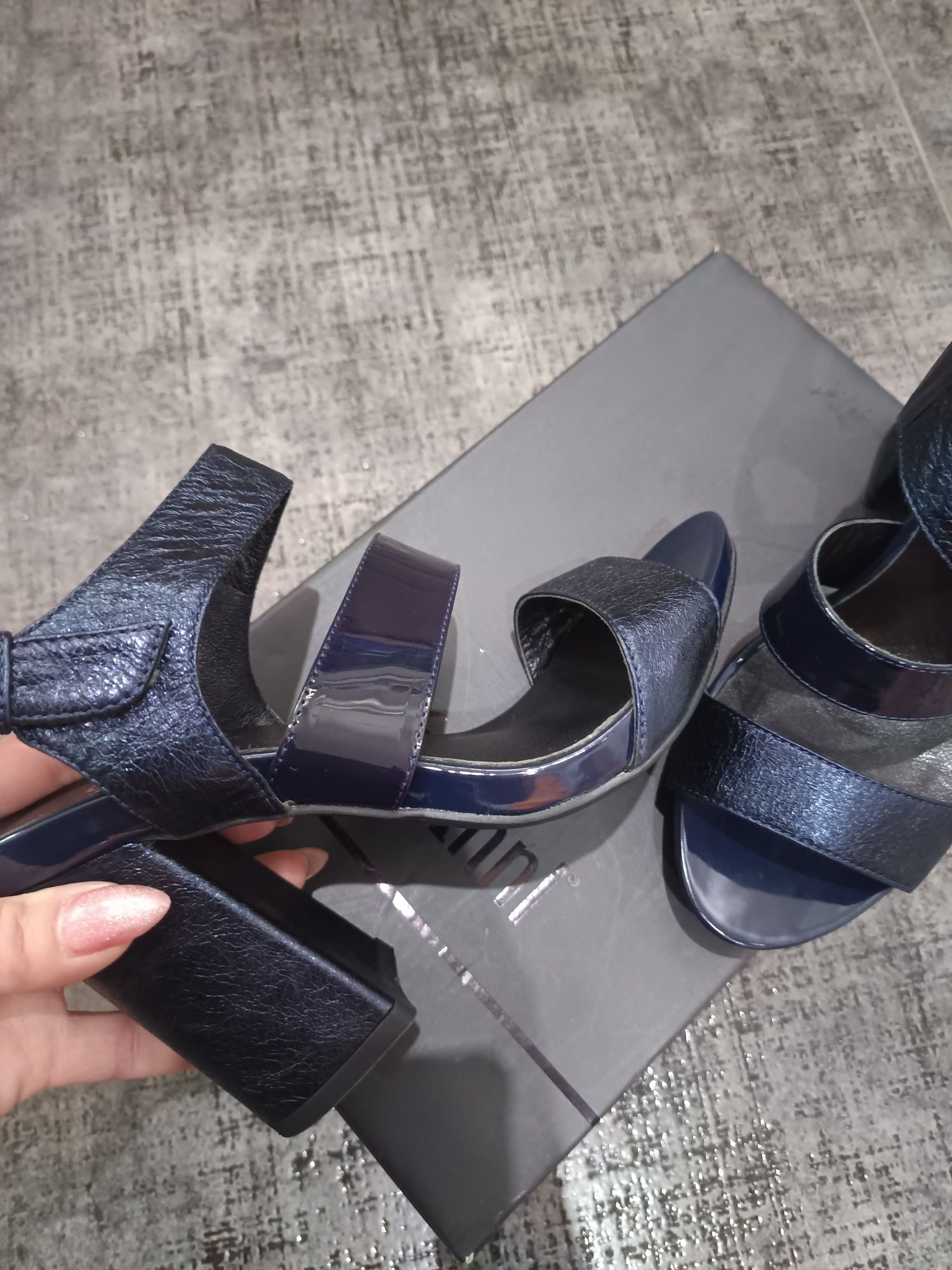 Нови сандали на GiAnni 36