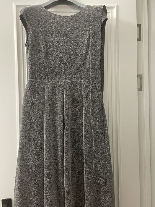 Продам очень красивое вечернее платье