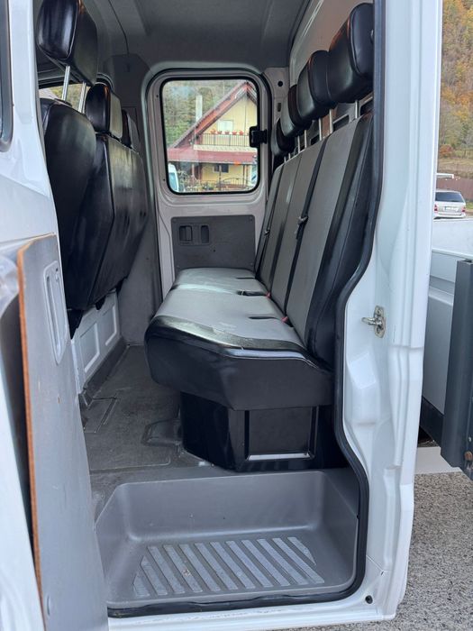 Vand vw crafter 2.0 tdi.6 +1 trepte 7 locuri.euro 5 toop