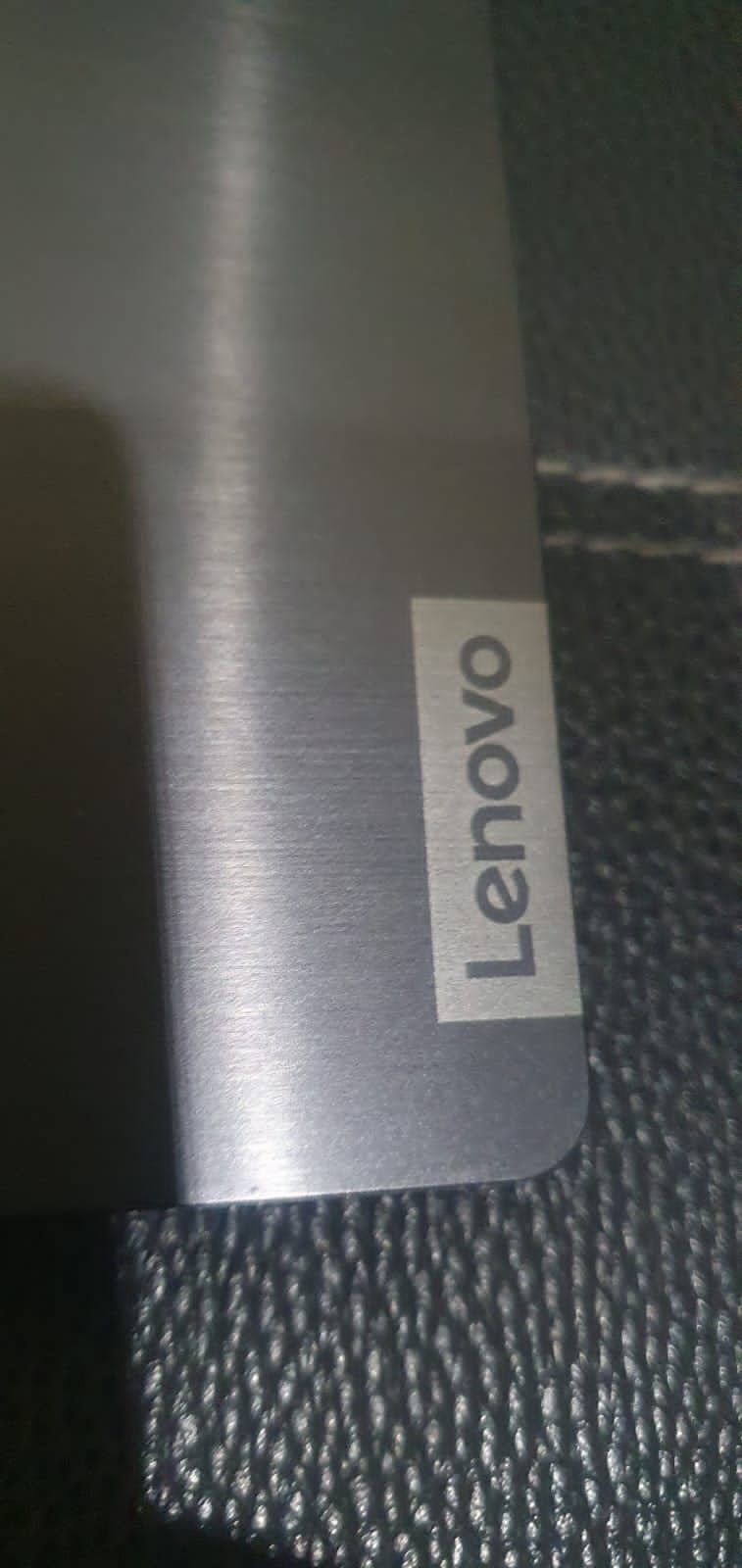 Продам современный ноутбук lenovo