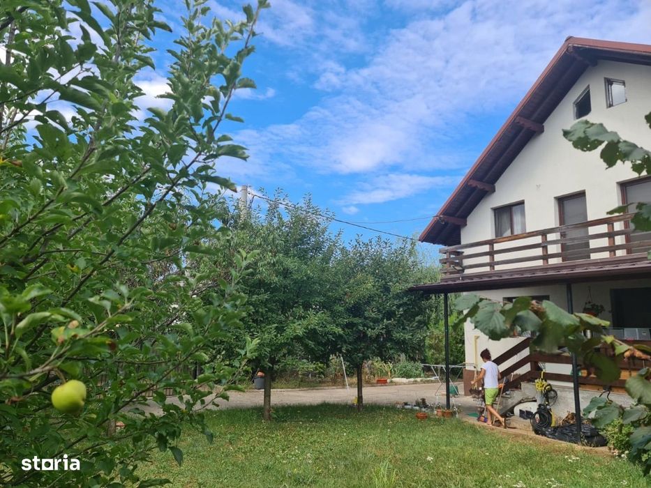 Campina - casă P+ M - 219000 Euro