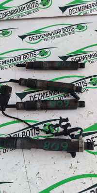 Injector motorina 038130202B Volkswagen VW Golf a 4-a generatie