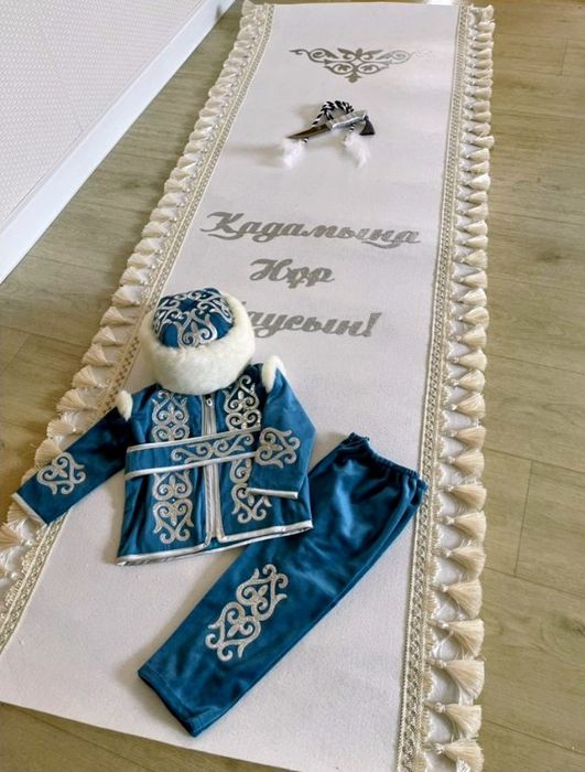 Тұсаукесерге арналған костюмдер!
