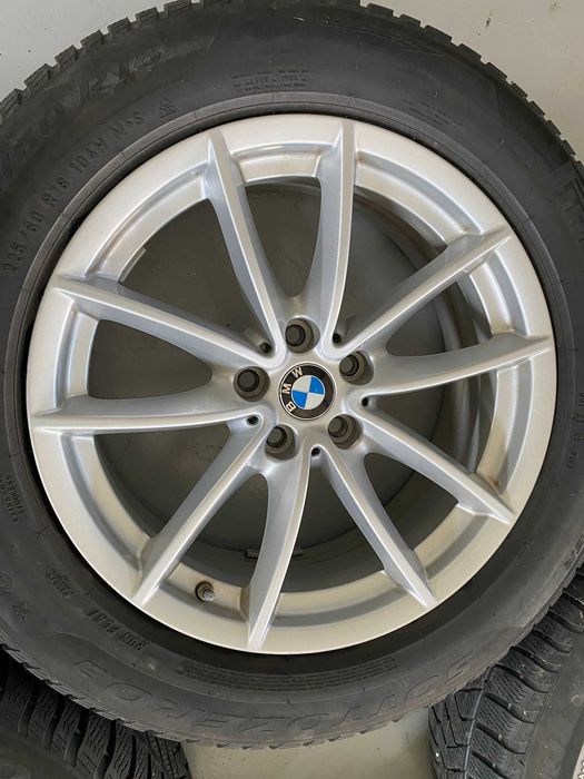 Roți iarnă originale BMW X3 G01/X4 G02–18” Style 617 +Anvelope Pirelli
