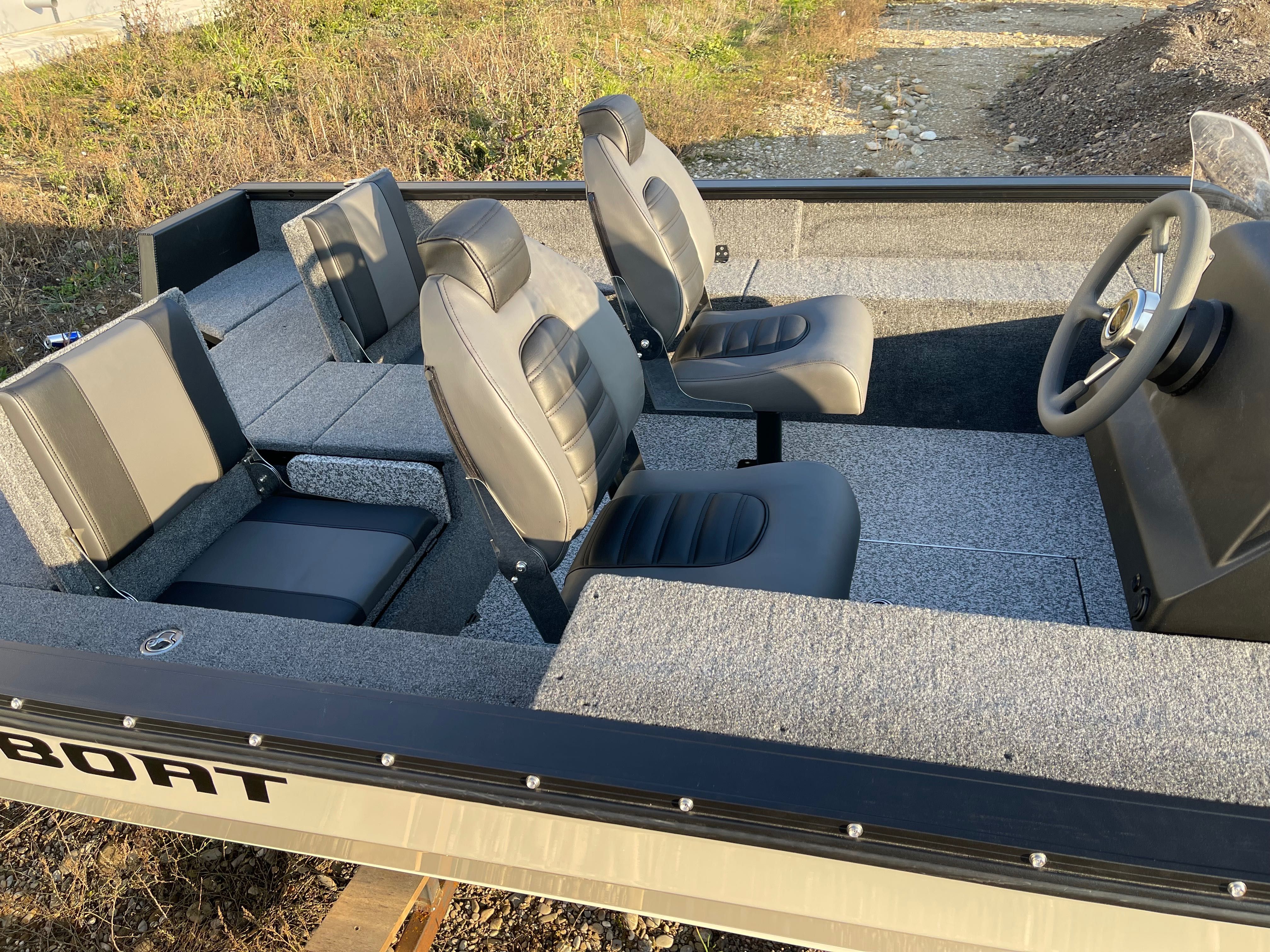 Barca aluminiu POWERBOAT 470SC