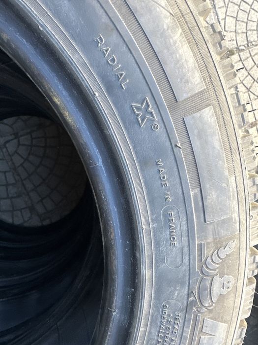 4бр.зимни бусови гуми 205/65/16C Michelin Agilis Alpin