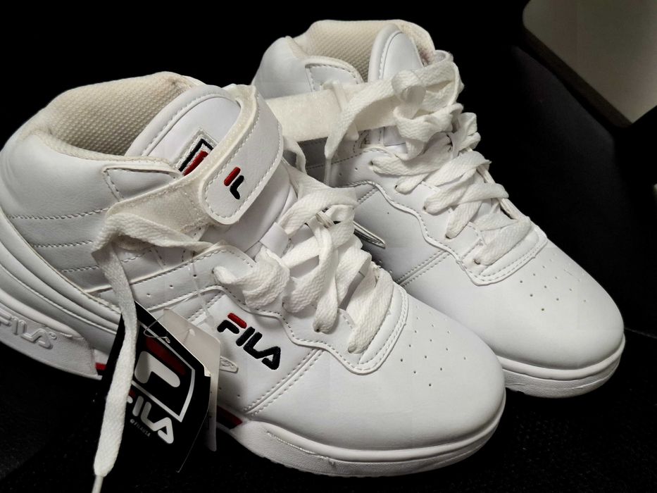 Маратонки Фила. Естествена кожа номер 36