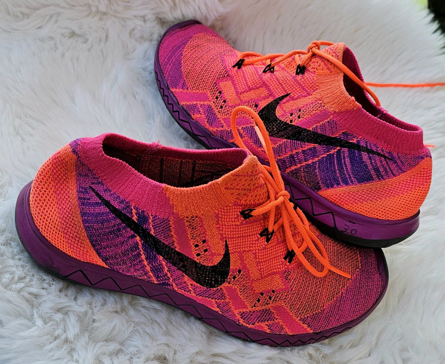 Nike Free Run Flyknit оригинални дамски сникърси 38.5