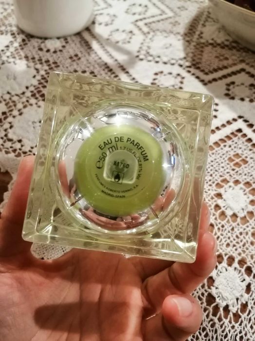 Дамски парфюм Roberto Verino