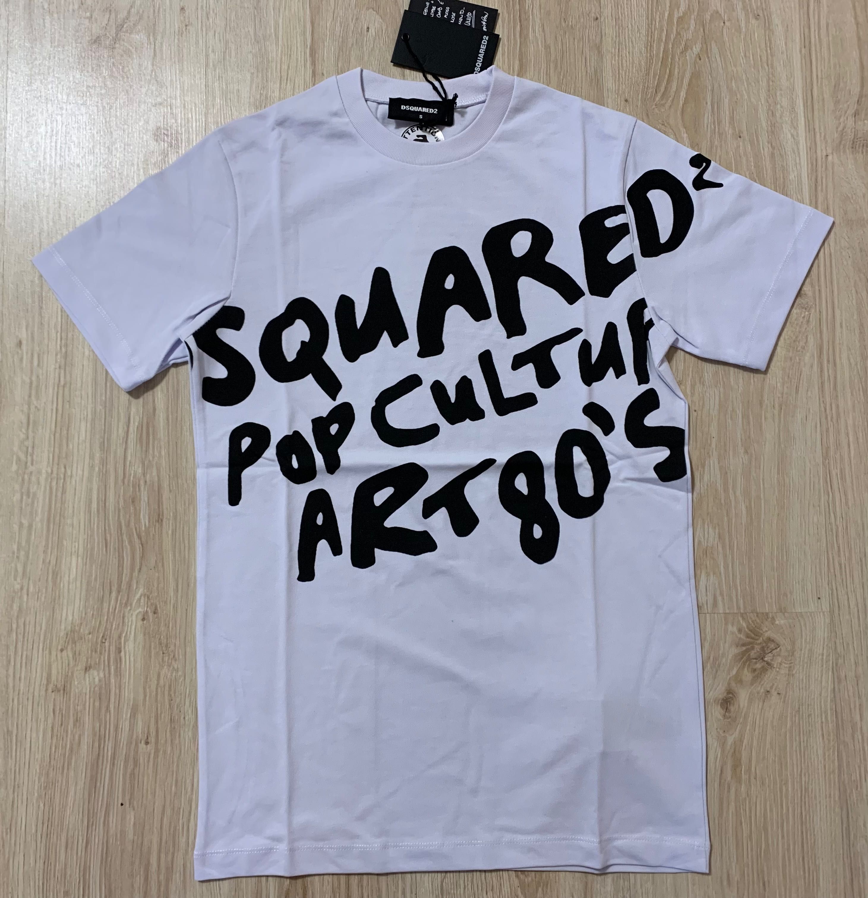 Нови мъжки тениски Dsquared D2 в черно и в бял цвят
