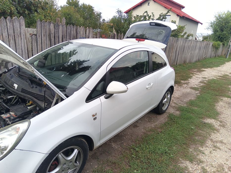 Vând/Schimb OPEL CORSA 2010 1.2 +GPL