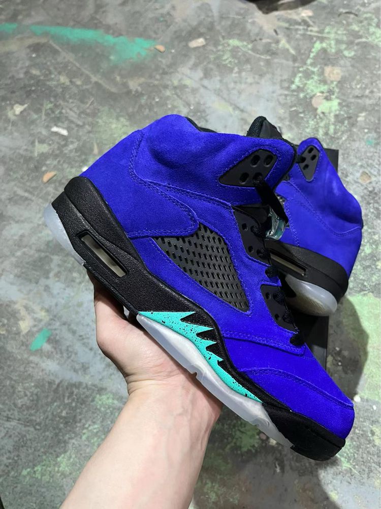 Air Jordan 5 Retro Alternate Grape