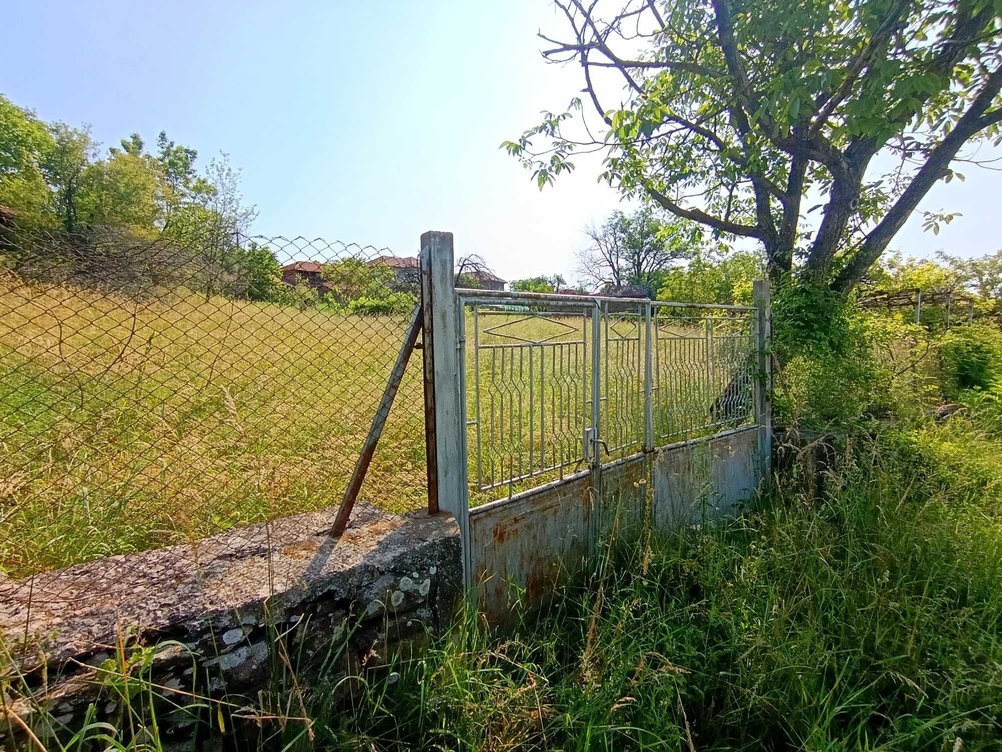 Парцел в регулация