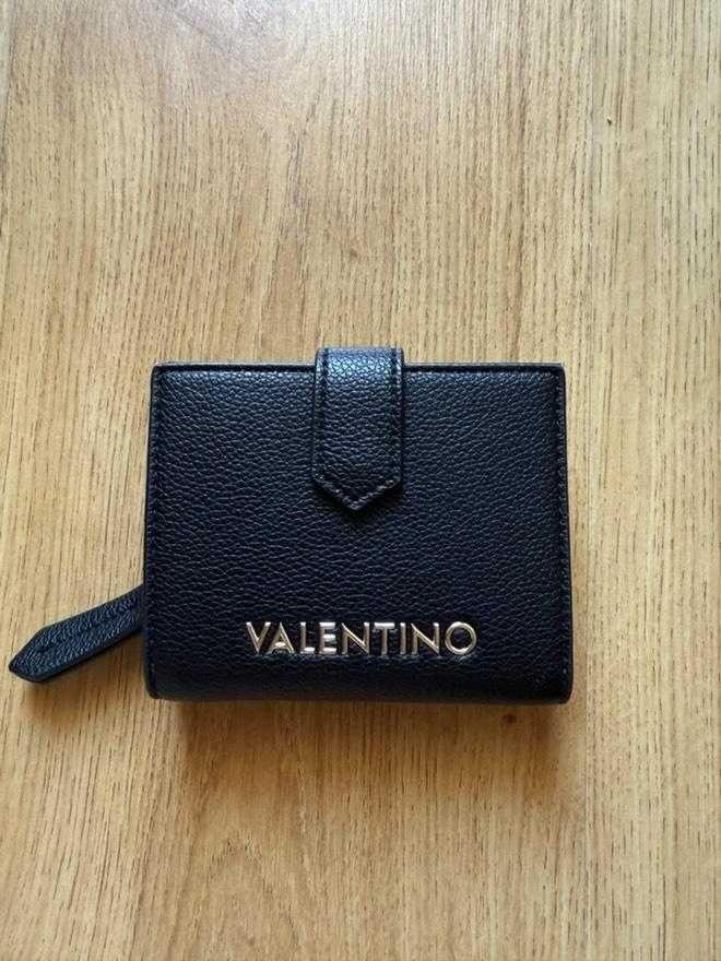 Оригинални дамски портмонета VALENTINO - цени 20 лв. и 40 лв.