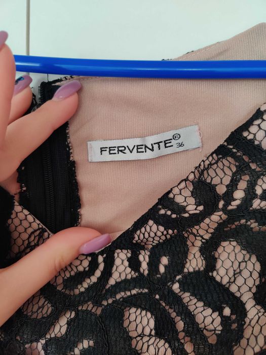 Rochie neagră scurtă