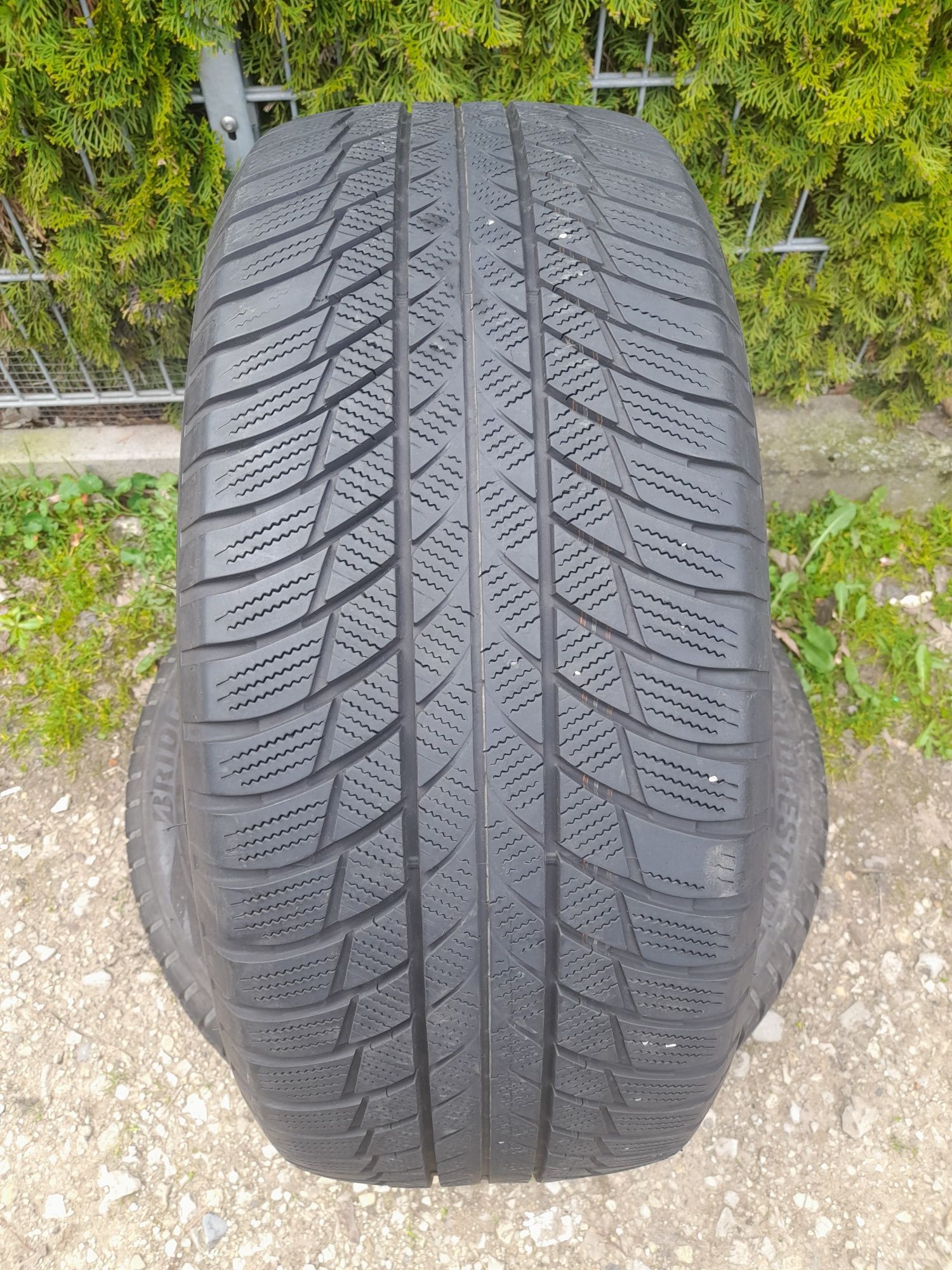 245.50.19. M&S Bridgestone RFT 2018 ,