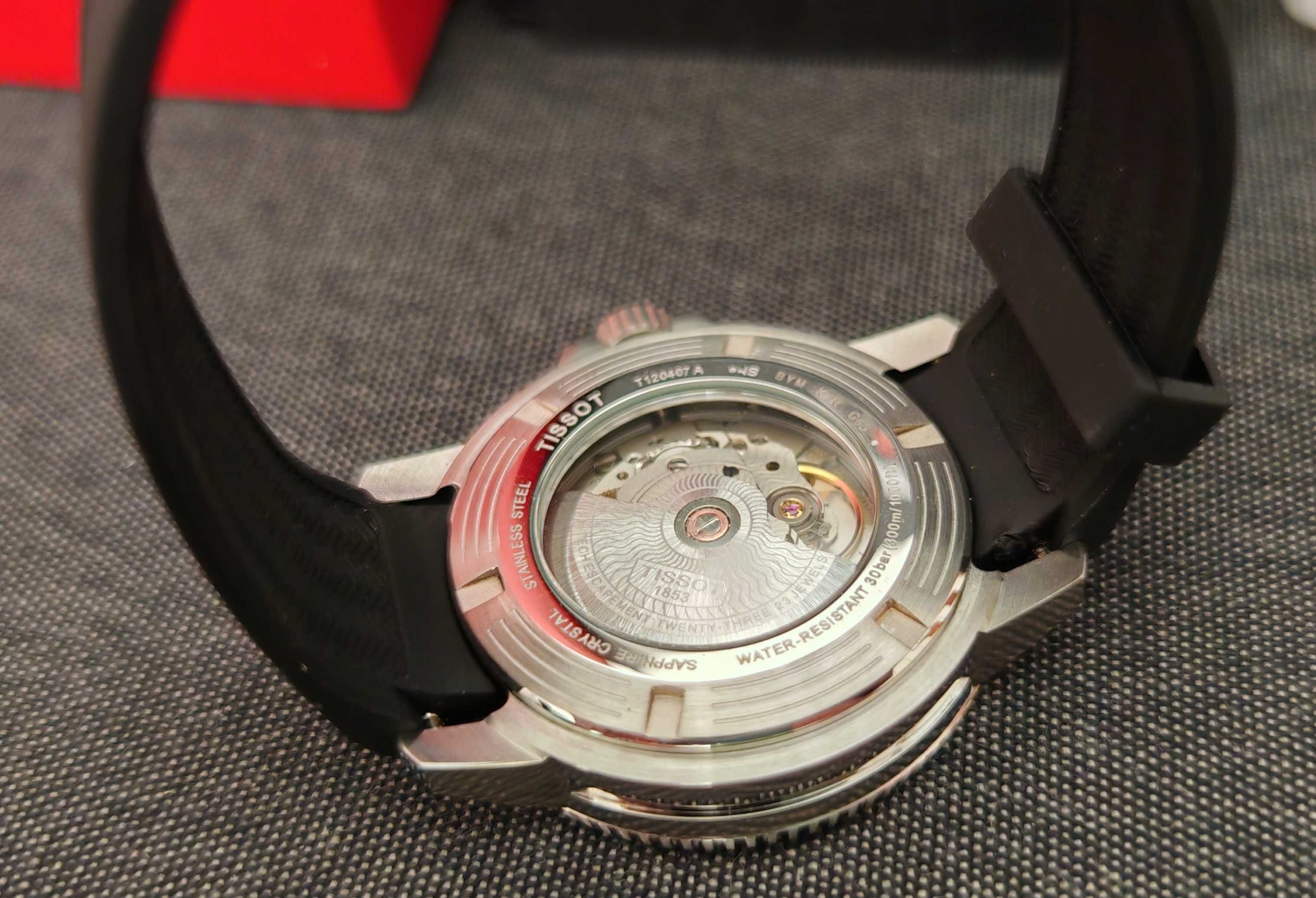 TISSOT SEASTAR 1000 POWERMATIC 80 като чисто нов оригинален комплект