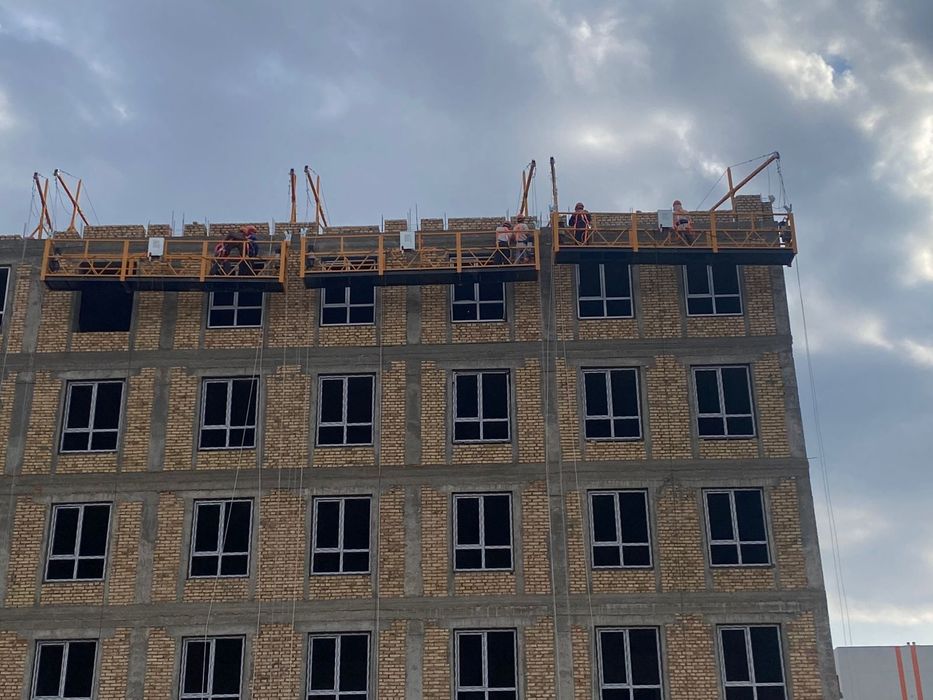 Сройительный люлька для фасадный работа.