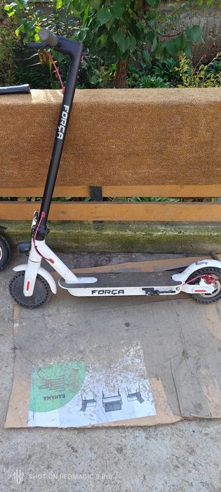 Trotineta electrica defecta