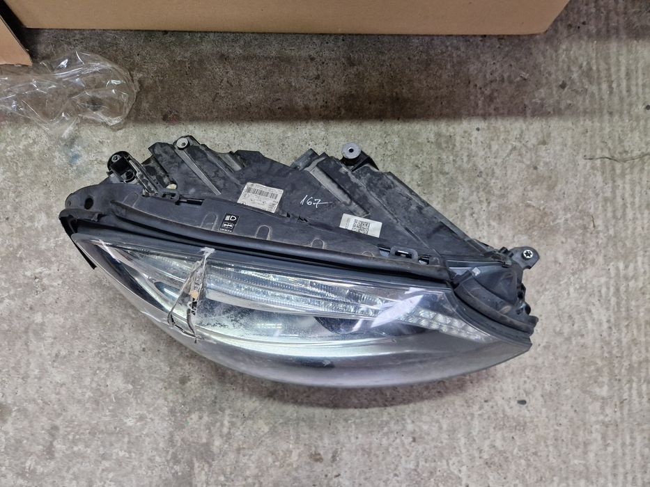 Far dreapta Mercedes S class w222 sticla semnalizare defecta